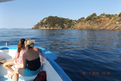VISITE DES CALANQUES CAVALAIRE