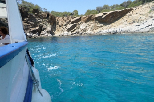VISITE DES CALANQUES CAVALAIRE