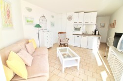 AGENCE AVEC IMMO  - APPARTEMENT 28M2 CAVALAIRE